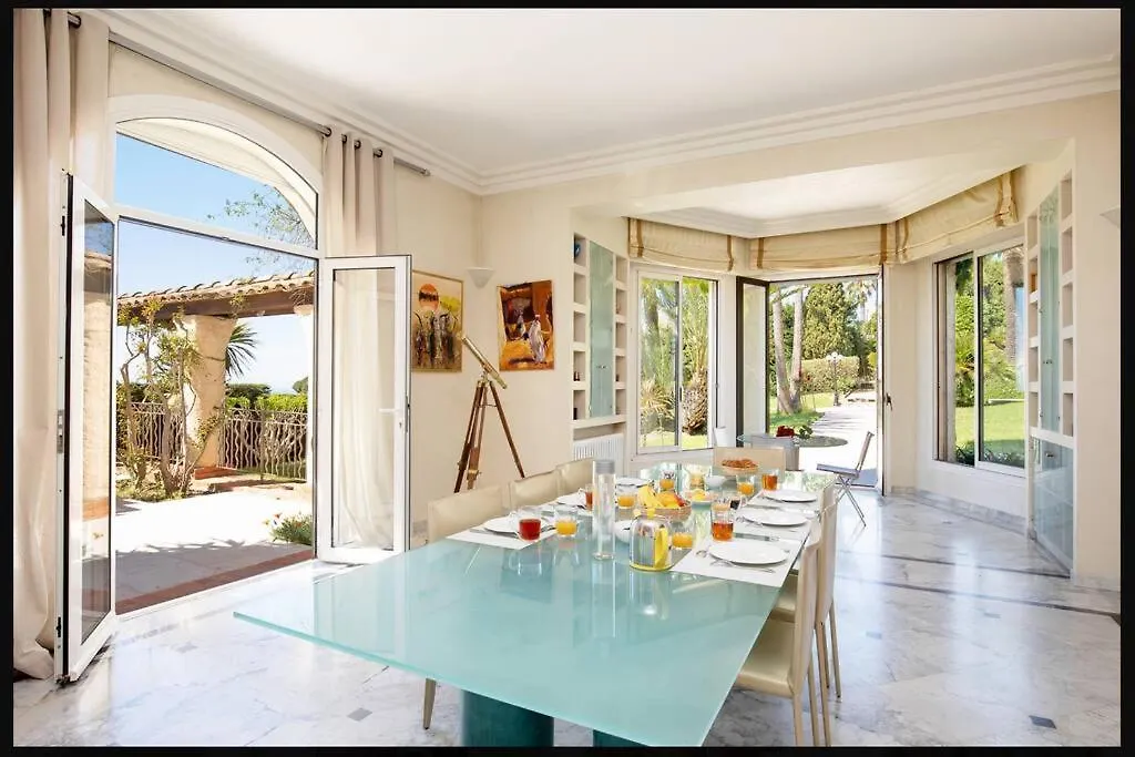 Vila Le Castel Rose Super Cannes, Face Aux Iles De Lerins Vallauris Francie